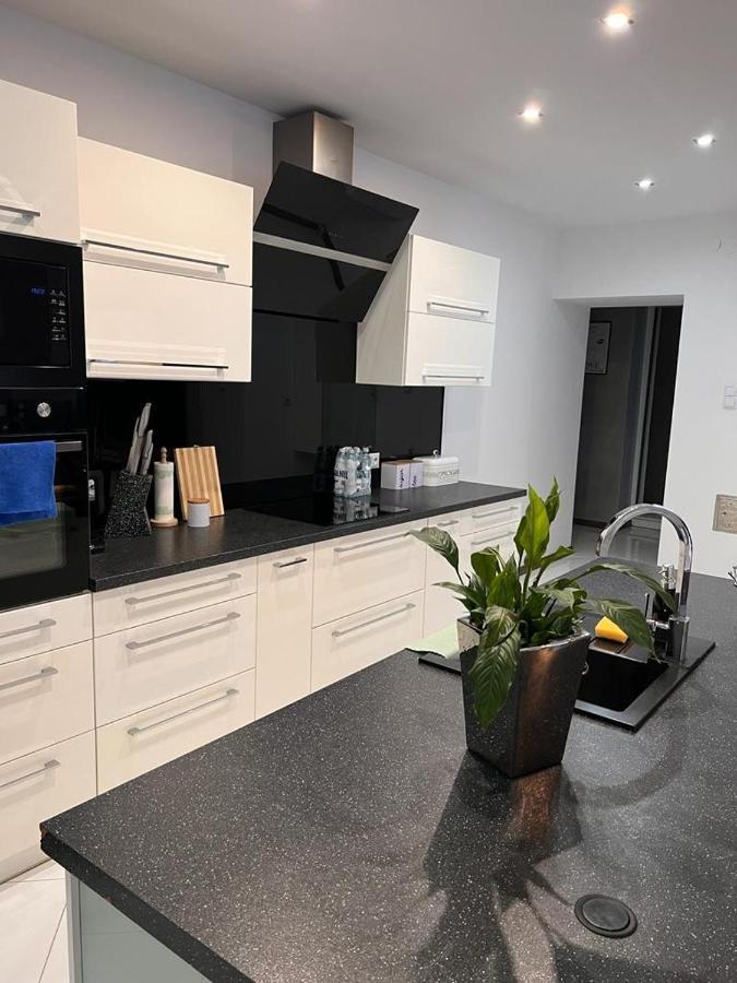 Apartament Przy Twierdzy Клодзко Екстериор снимка